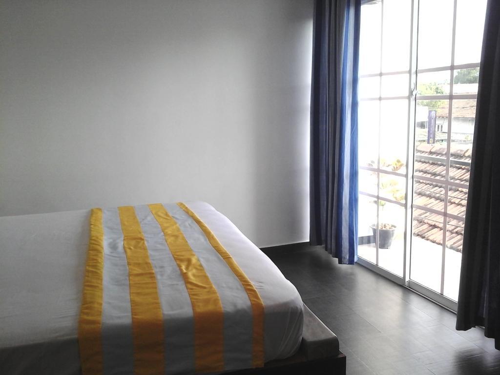 Petit Guest House เนกอมโบ ห้อง รูปภาพ