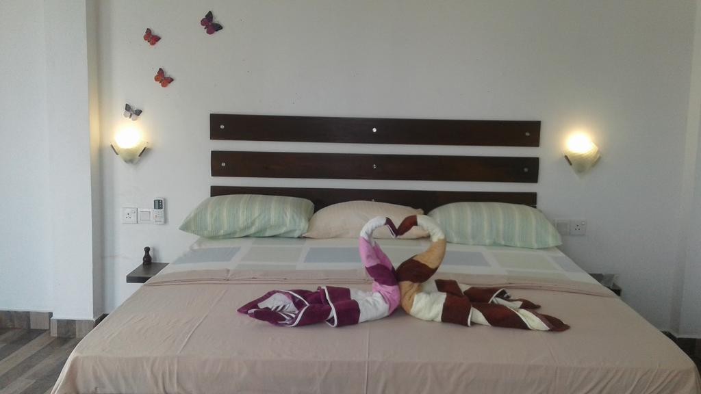 Petit Guest House เนกอมโบ ภายนอก รูปภาพ